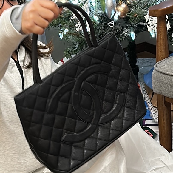 Sold-Chanel Medallion - Picture 1 of 7